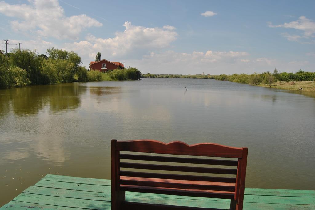Lacul Racilor Olimp Exteriér fotografie